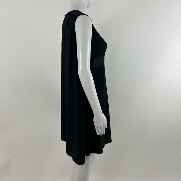 Alexander McQueen Cape Dress - Picture 2 of 8